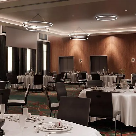Leonardo Royal 4*