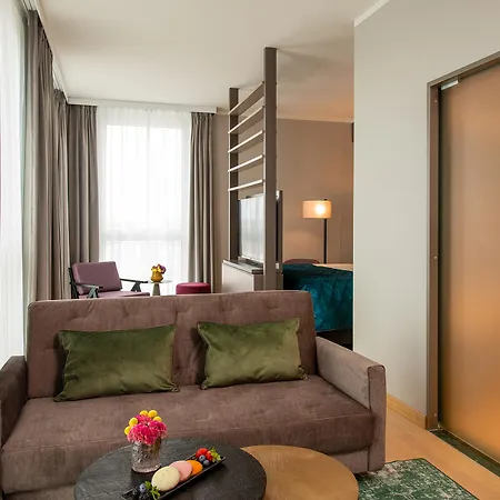 Hotel Leonardo Royal