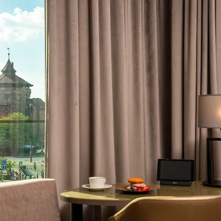 Leonardo Royal 4*