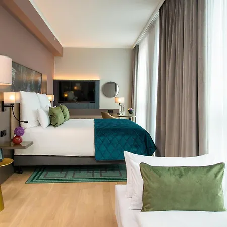 Leonardo Royal 4*