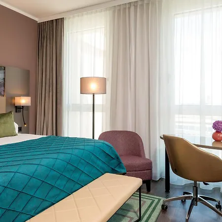 Hotell Leonardo Royal 4*