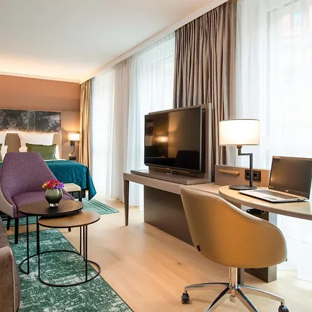 Leonardo Royal Отель 4*