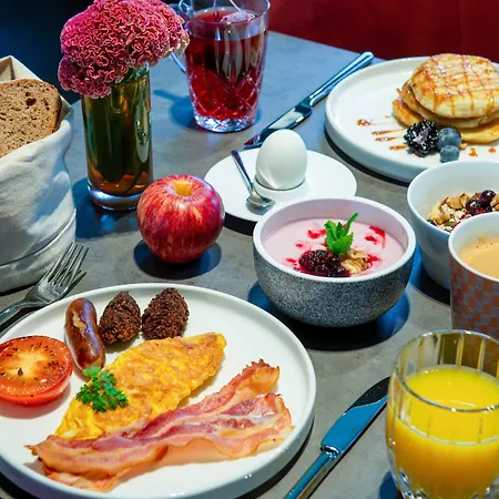 Leonardo Royal 호텔