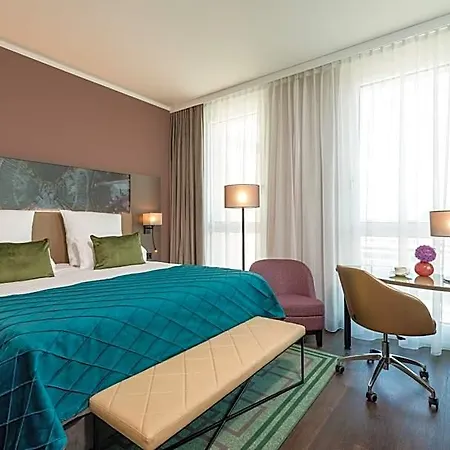 Leonardo Royal 4*