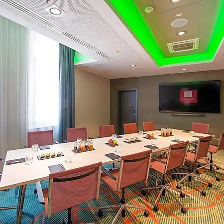 Leonardo Royal 4*