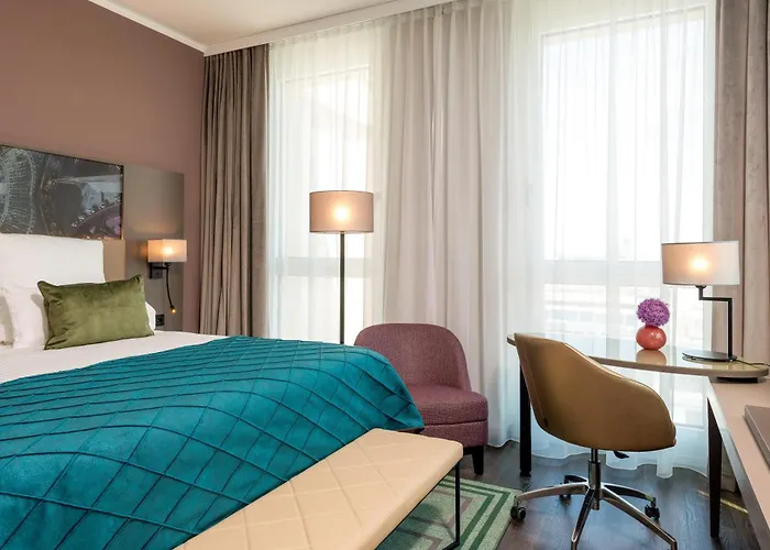 Hotel Leonardo Royal 4*