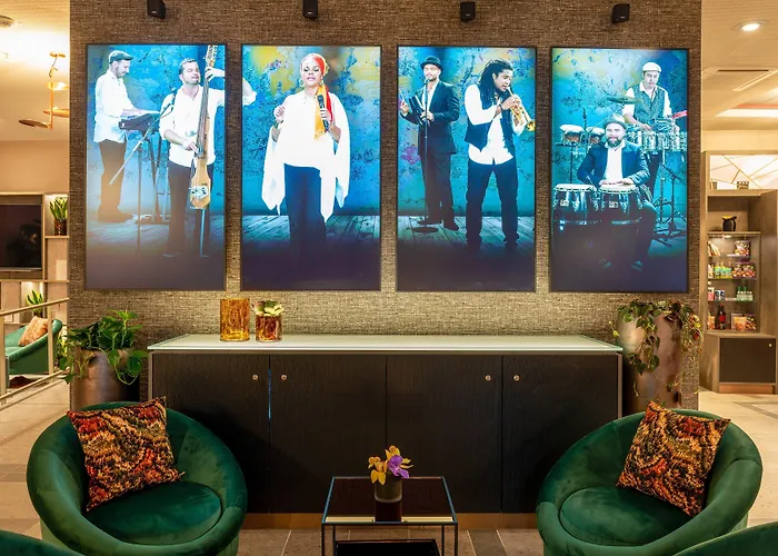 Leonardo Royal Ξενοδοχείο 4*