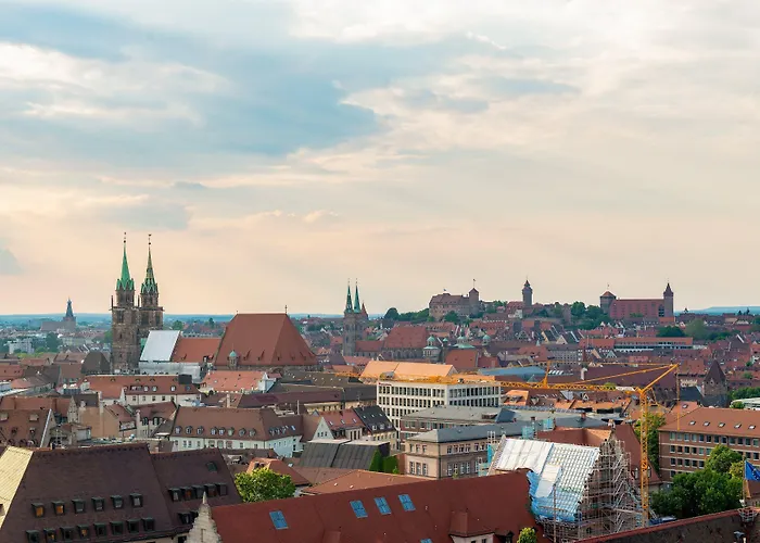 Hotel Leonardo Royal 4*